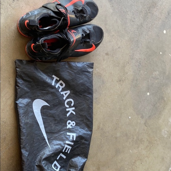 Nike spikes for boys/men - Picture 5 of 5